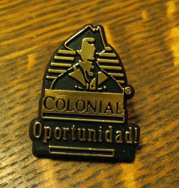 Colonial Penn Life Insurance Lapel Pin - Vintage Oportunidad Spanish